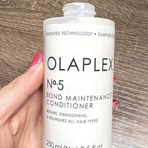 OLAPLEX No.5 Bond Maintenance Conditioner